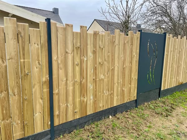 clôture bois et panneaux alu